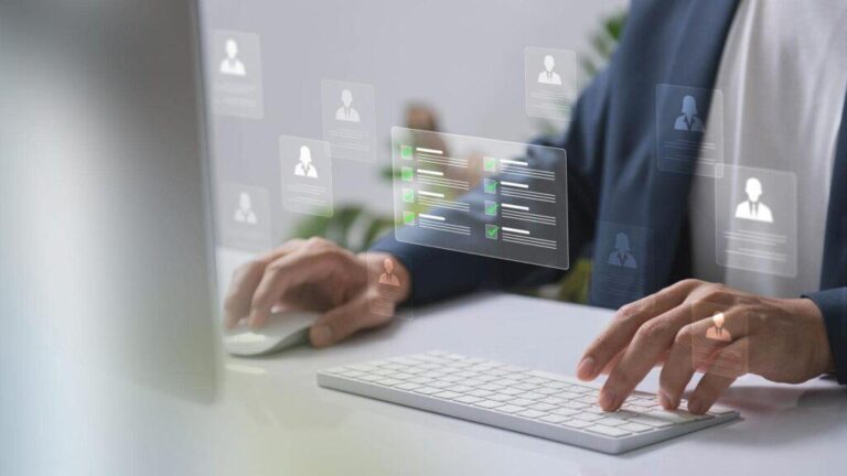 Yonyou_hcm_staff 1024x576